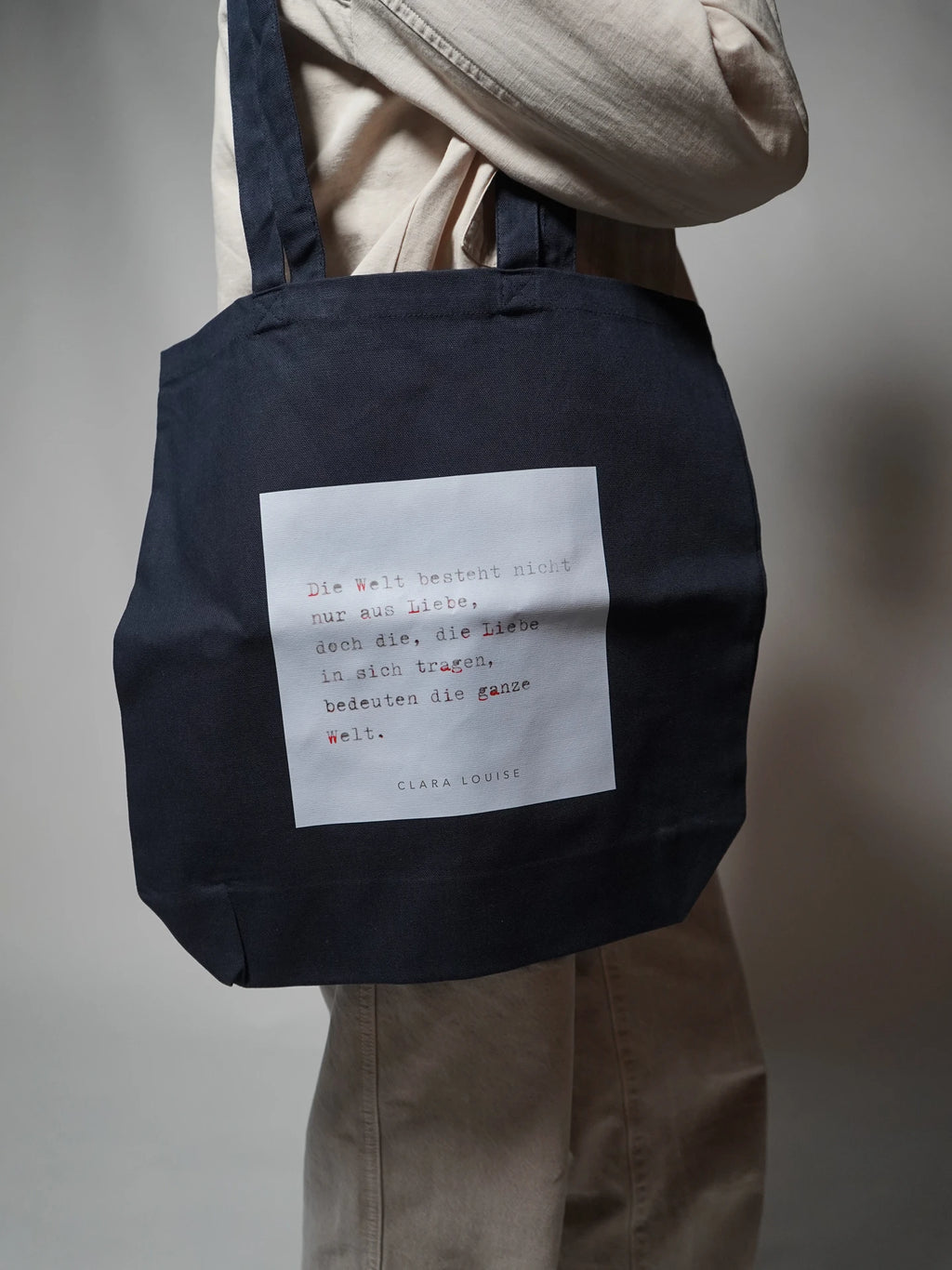 Liebe Welt (Blau) Tasche