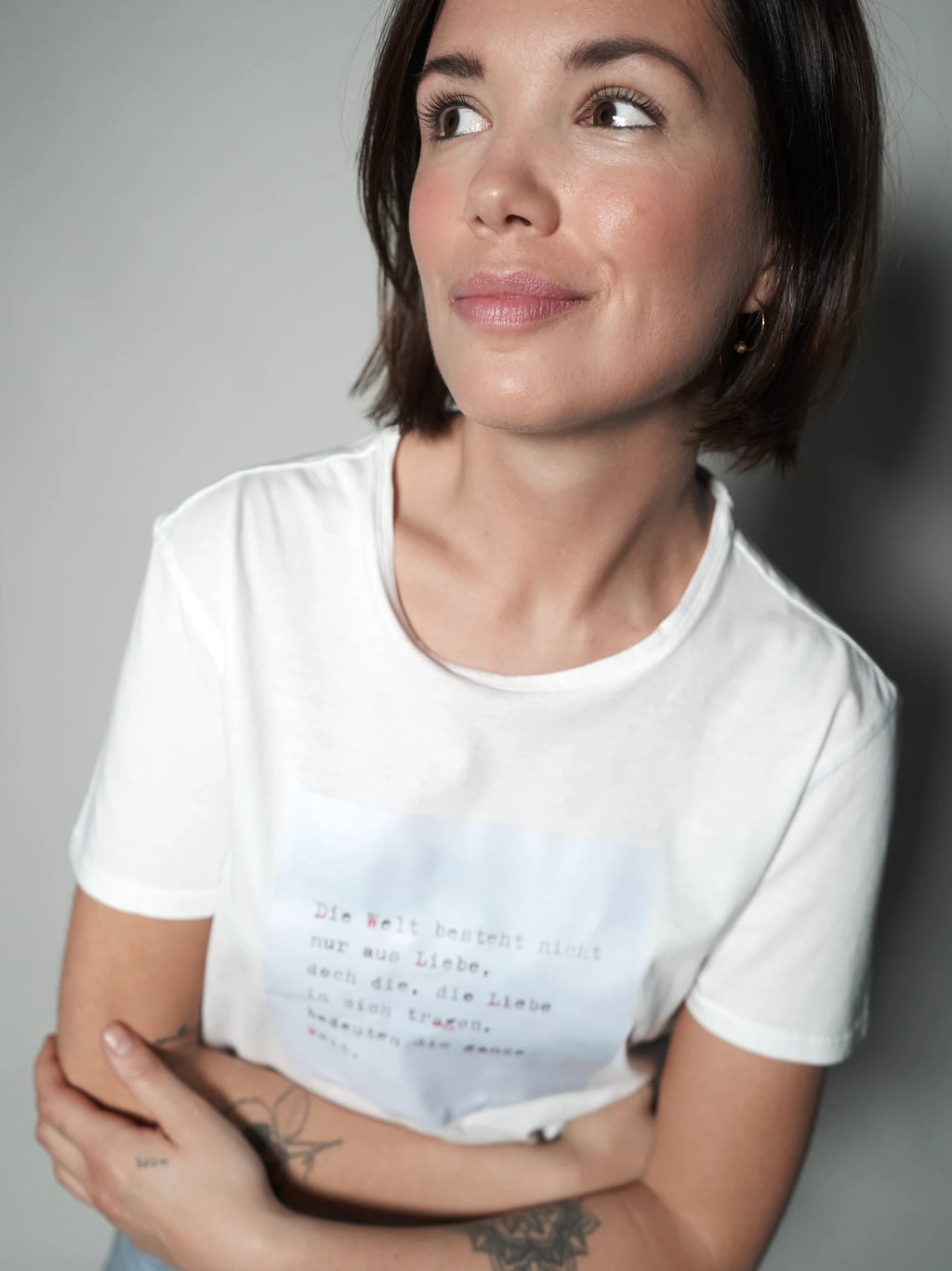 Liebe Welt (Blau) T-Shirt